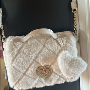 Elegant White Fur Shoulder Bag